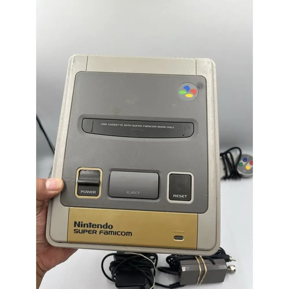 Super Famicom Console SHVC-001 Japan Tested and Working 2 Controllers + Cords